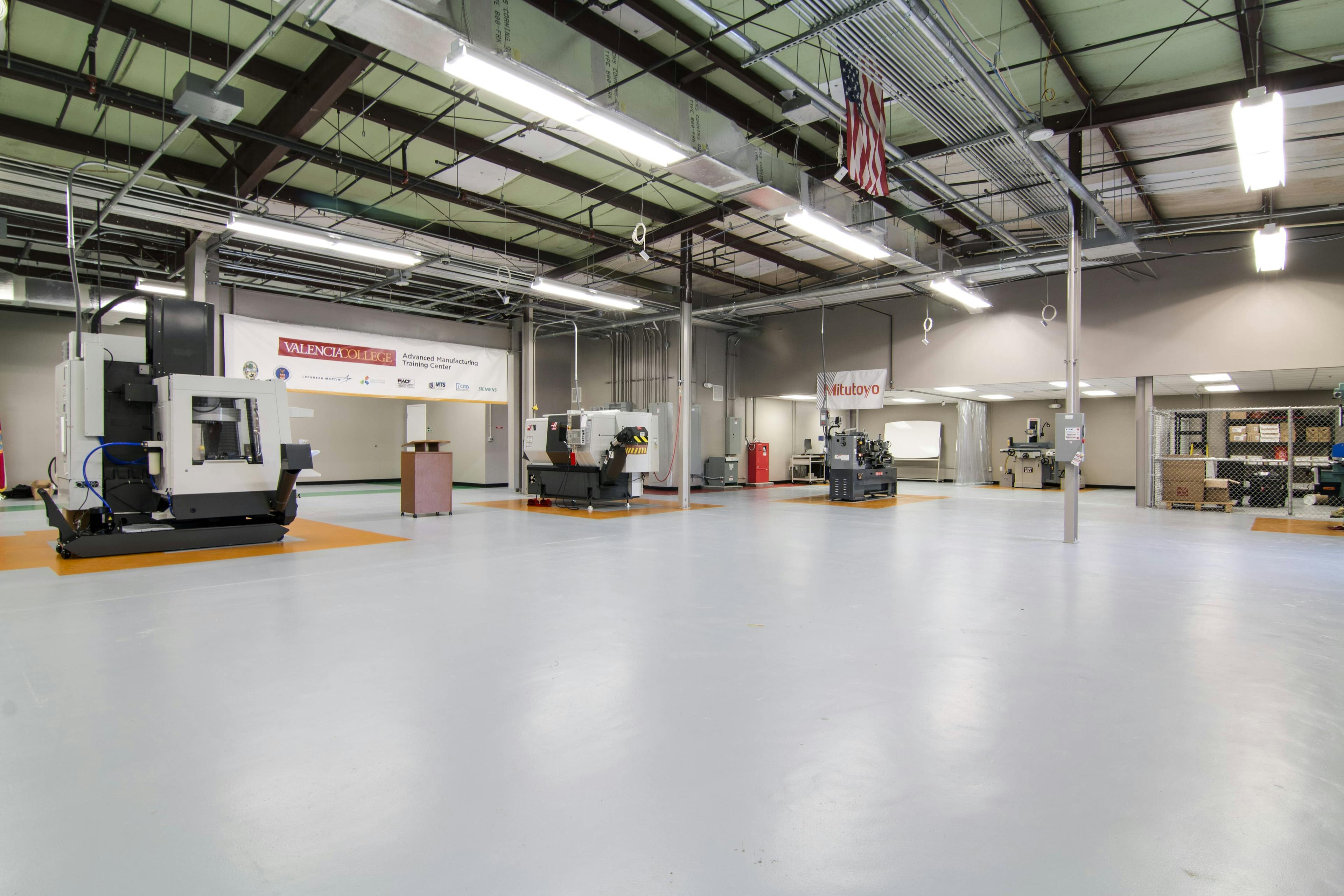 Photo - Valencia College - Advanced Manufacturing Facility - 3