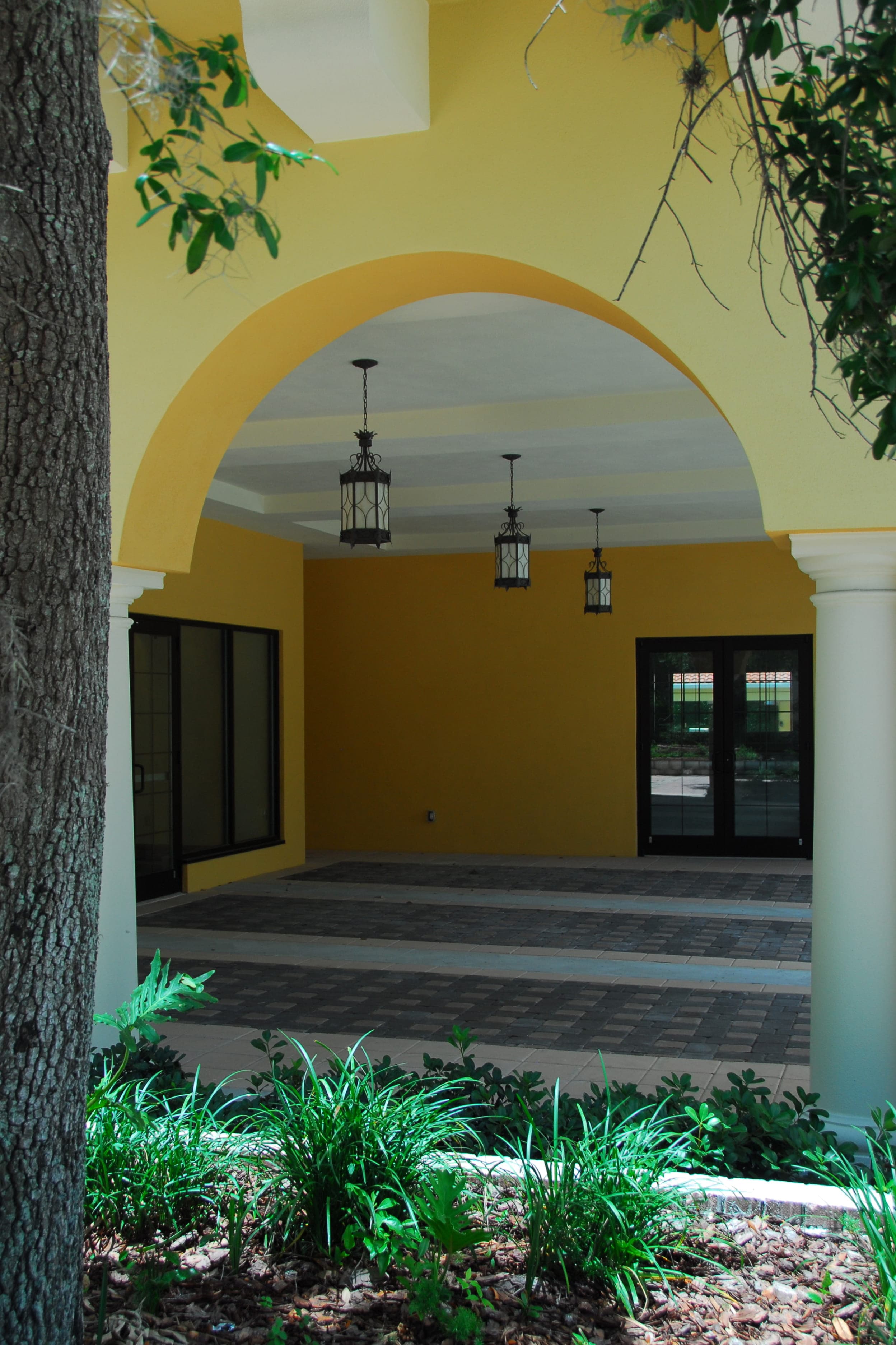 Photo 700 West Morse Boulevard Mixed-Use Building - 3