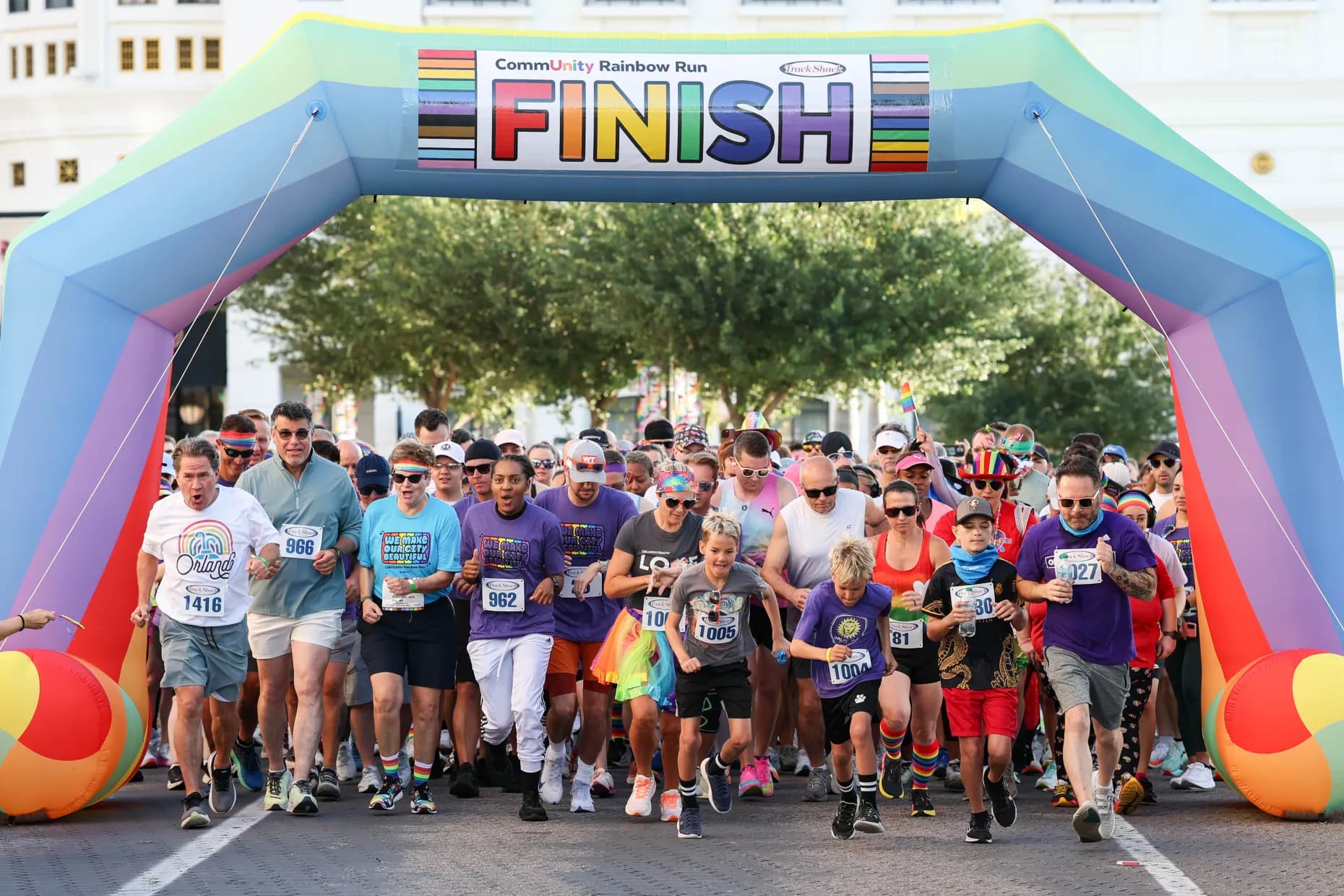 Borrelli + Partners Participates in 4.9K CommUNITY Rainbow Run