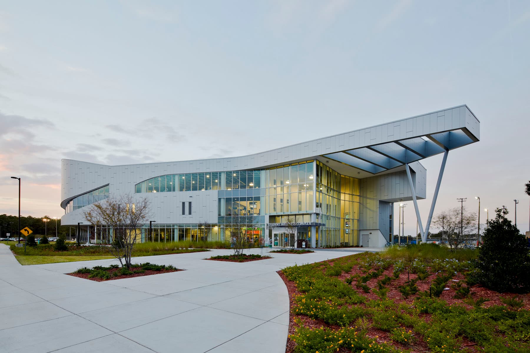 Photo University of North Florida Student Wellness Complex - 2