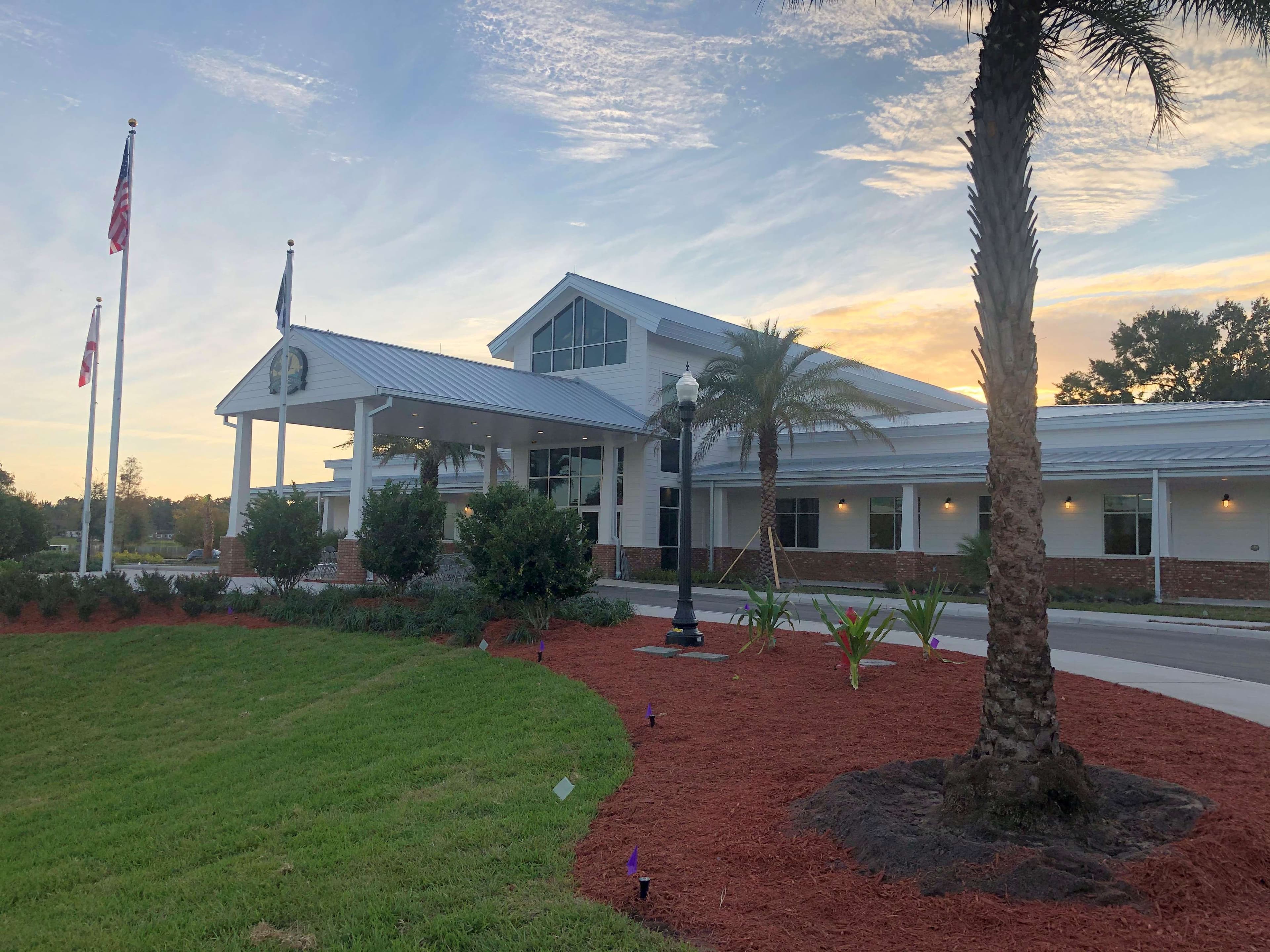 Leesburg Grand Opening 4 thumbnail image.