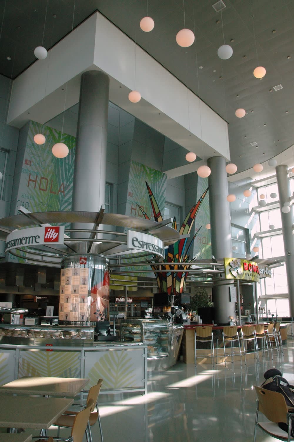 MIA Concessions DSC 2662-half smaller