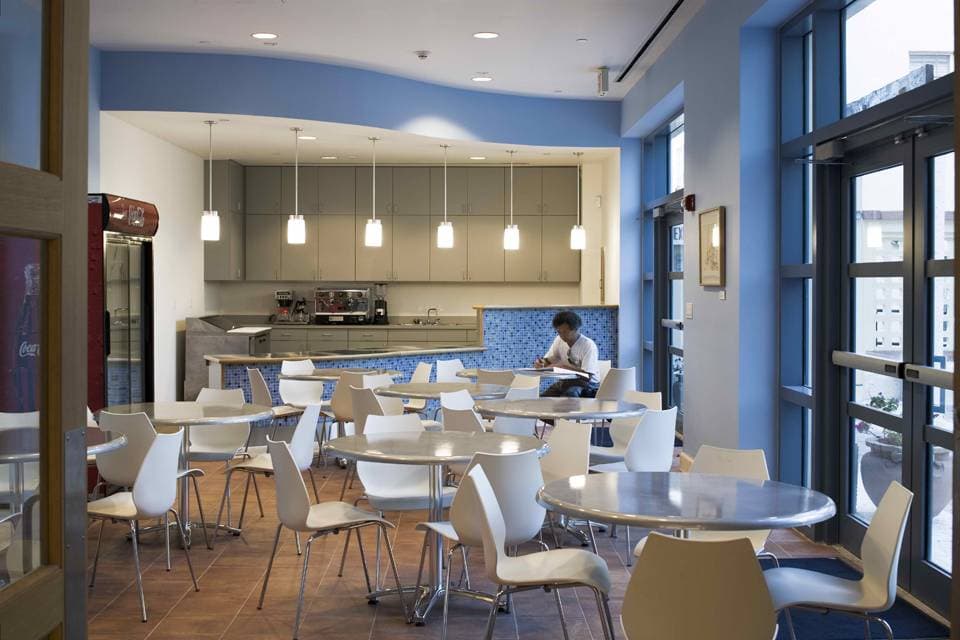 Snack Bar Picture7