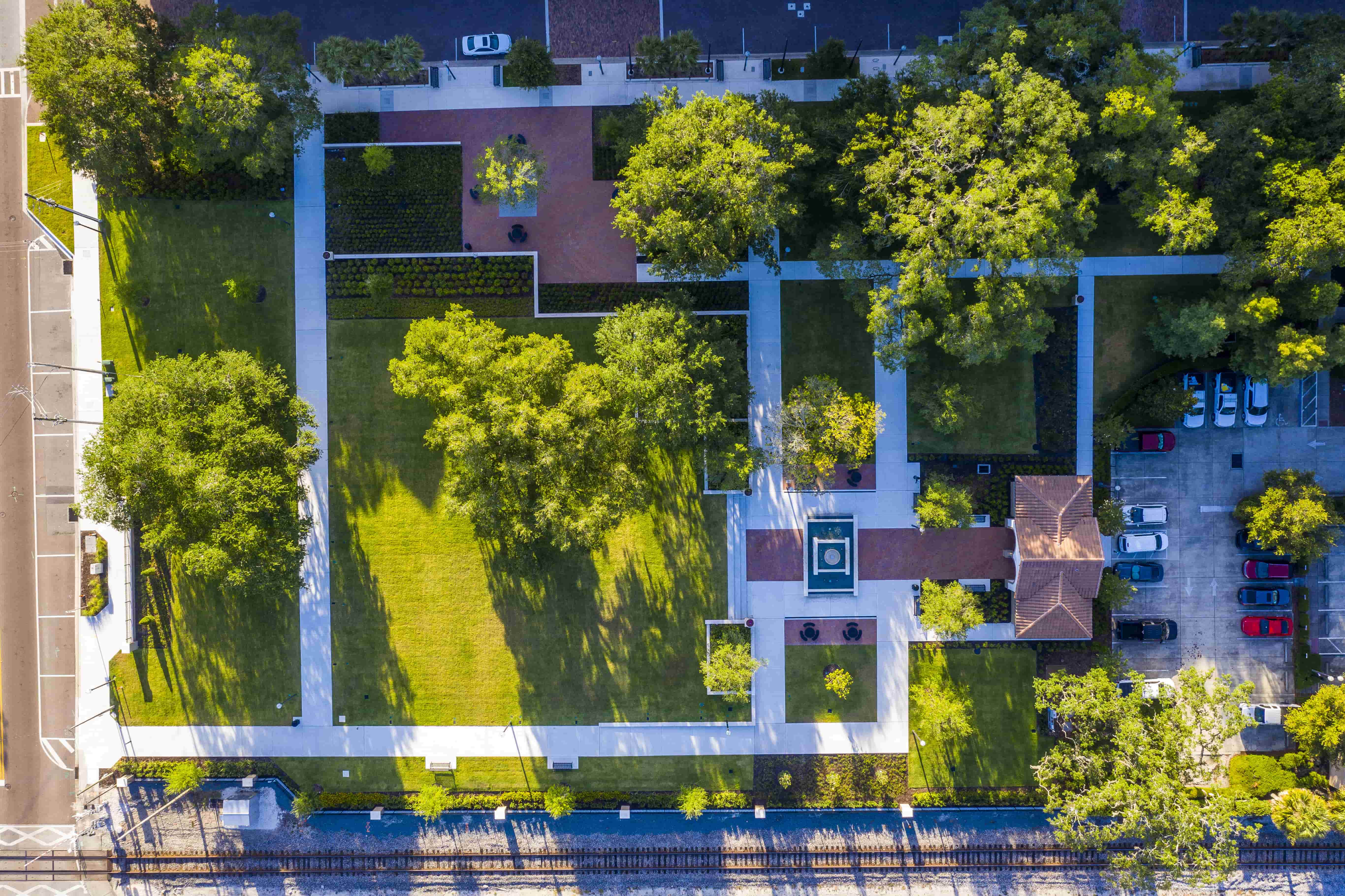 IndependenceSquare 030-min