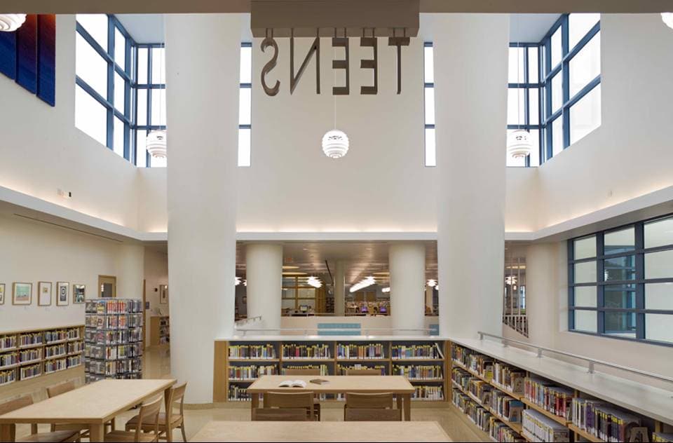 Photo Miami Beach Regional Library - 9