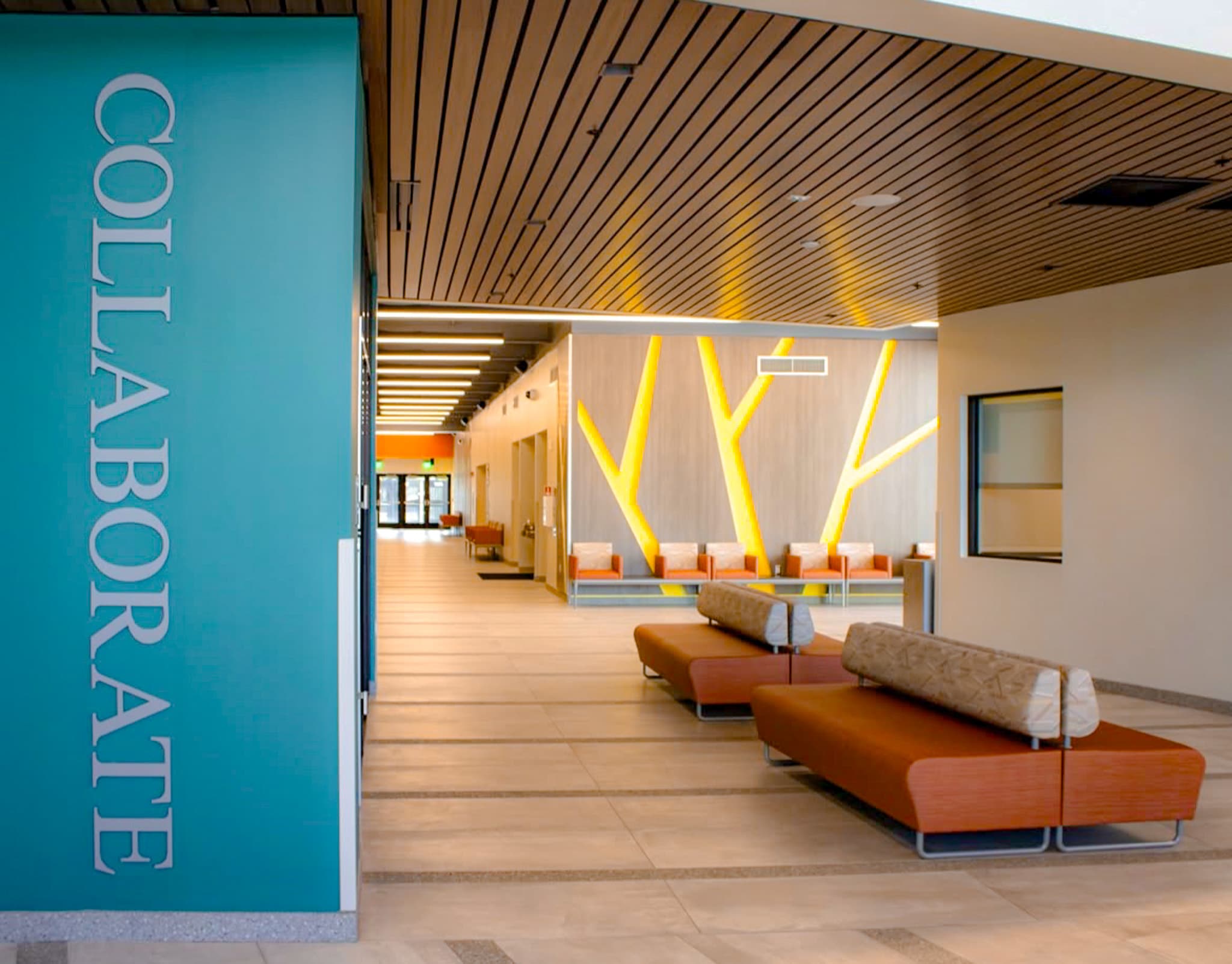Mount Dora Lobby Interior thumbnail image.