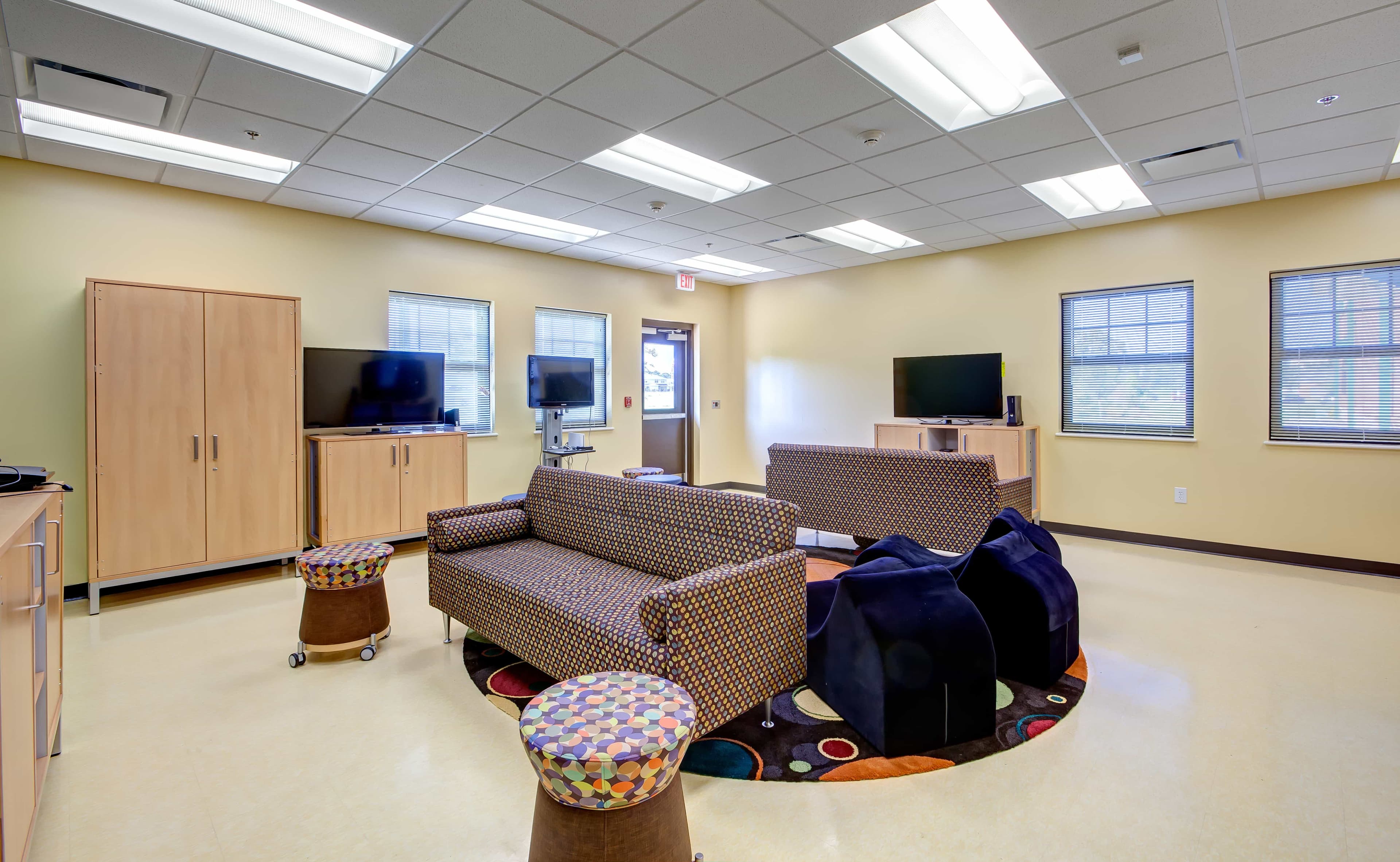 Photo Hunter Army Airfield Youth Center - 5