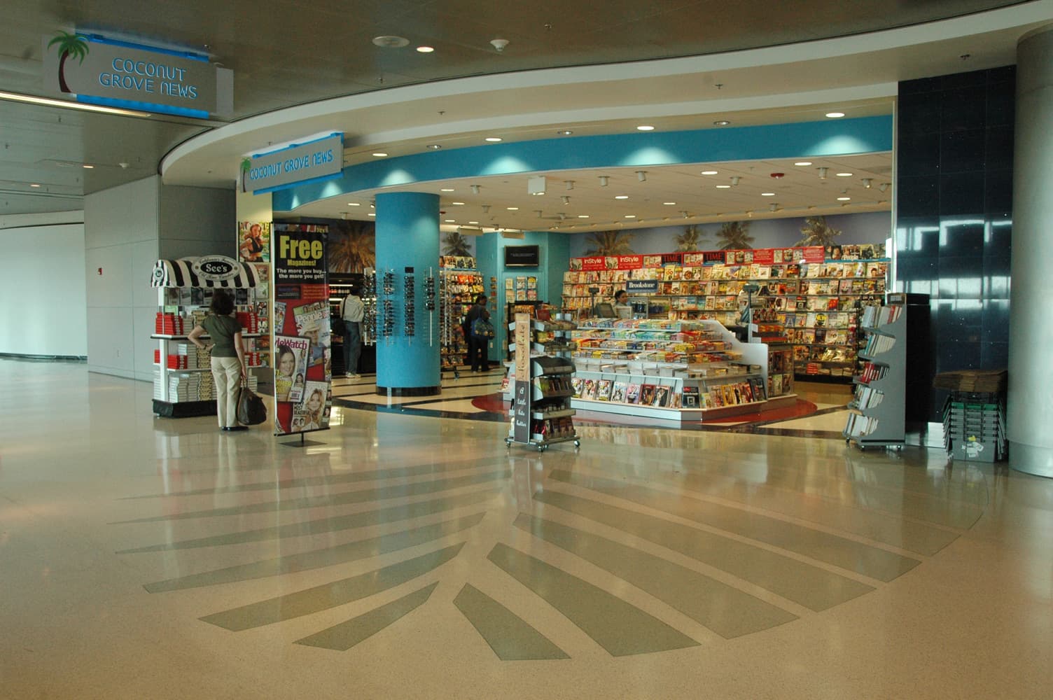 MIA Concessions DSC 2766-half smaller