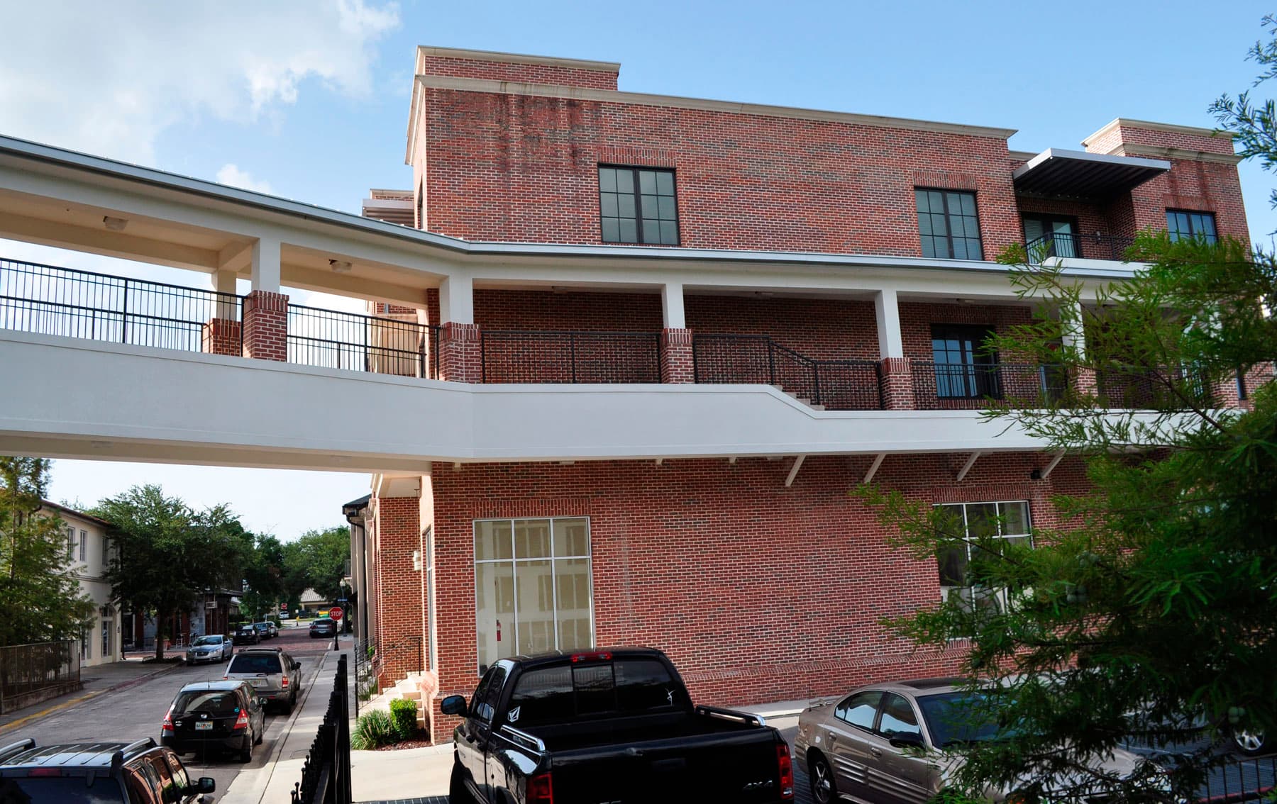 Photo 450 West New England Avenue Mixed-Use Building - 3