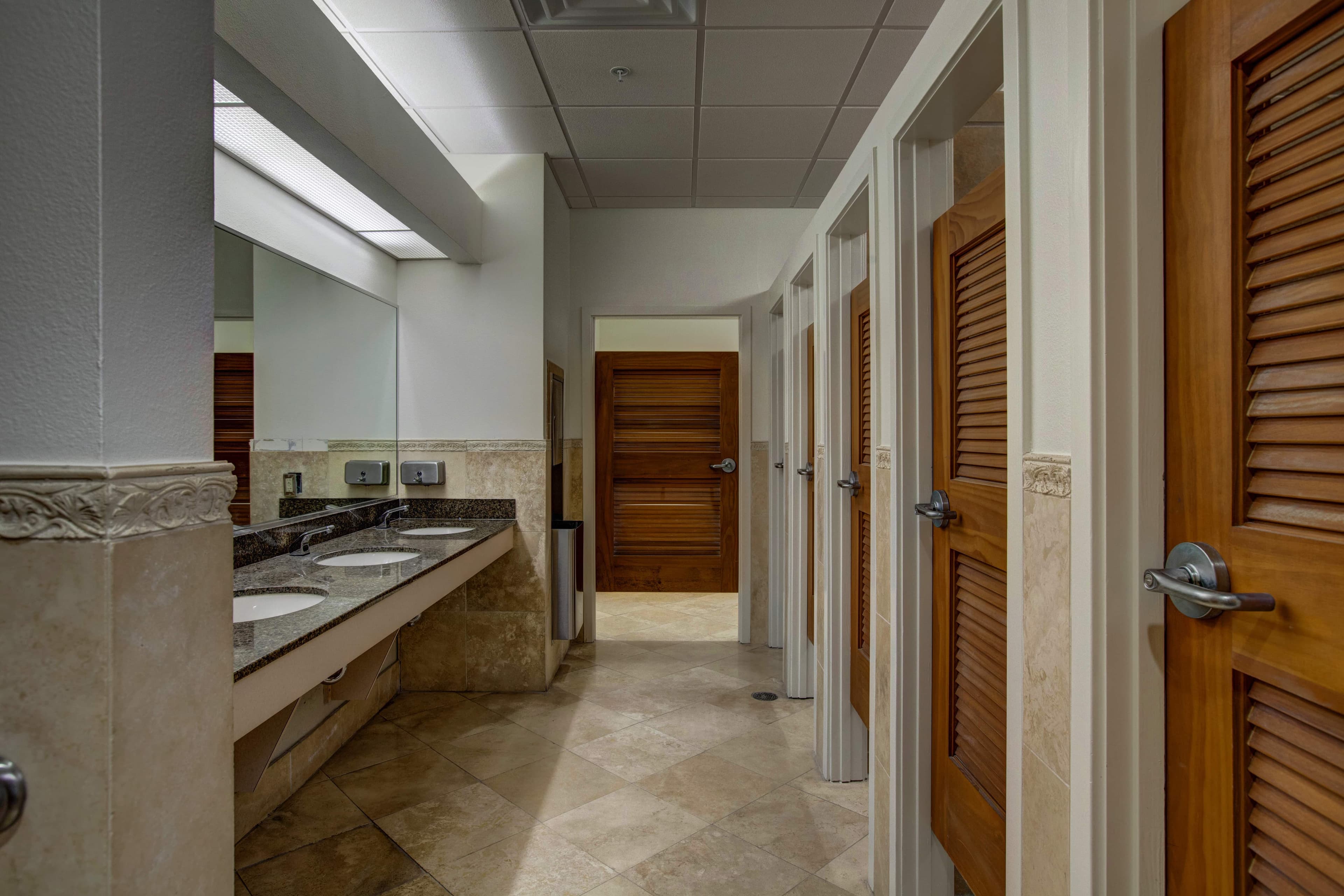 Photo Valencia College District Office Renovation - 7